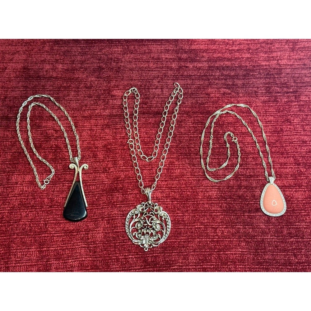 🔥💎RARE- Avon Lot of 3 Necklaces Statement Onyx HTF Excellent Condition Vintage
